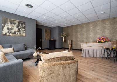 Uitvaartverzorging Pieter Dekker | Rechtestraat 118 | 1483BG De Rijp | 06-1046 8402 | pieter@uitvaartdekker.nl | https://uitvaartdekker.nl